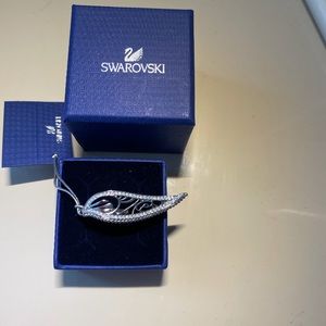 Swarovski Tinker Bell wings ring size 60